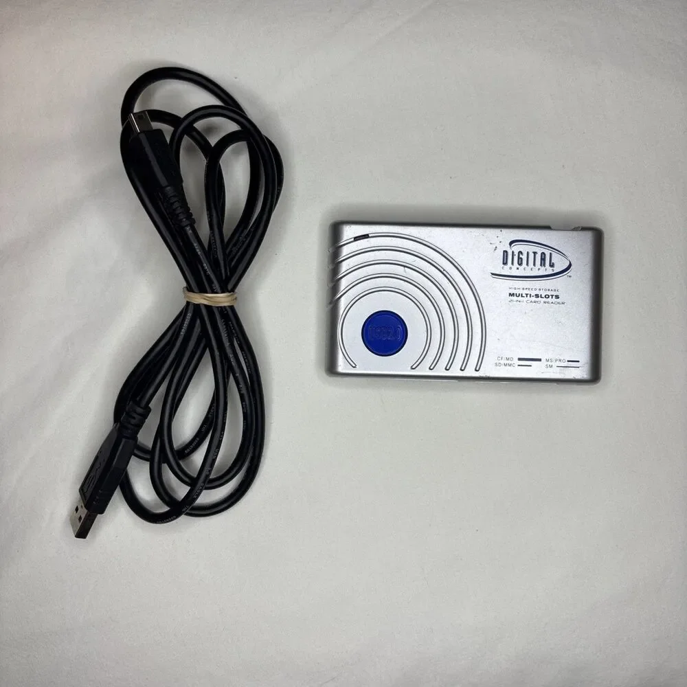 Digital Concepts Card Reader Unisex Silver‎ Excellent USB 2.0 Multi-Slot CR-70R